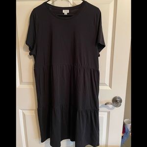 Ladies jcrew black short sleeve tiered cotton sundress